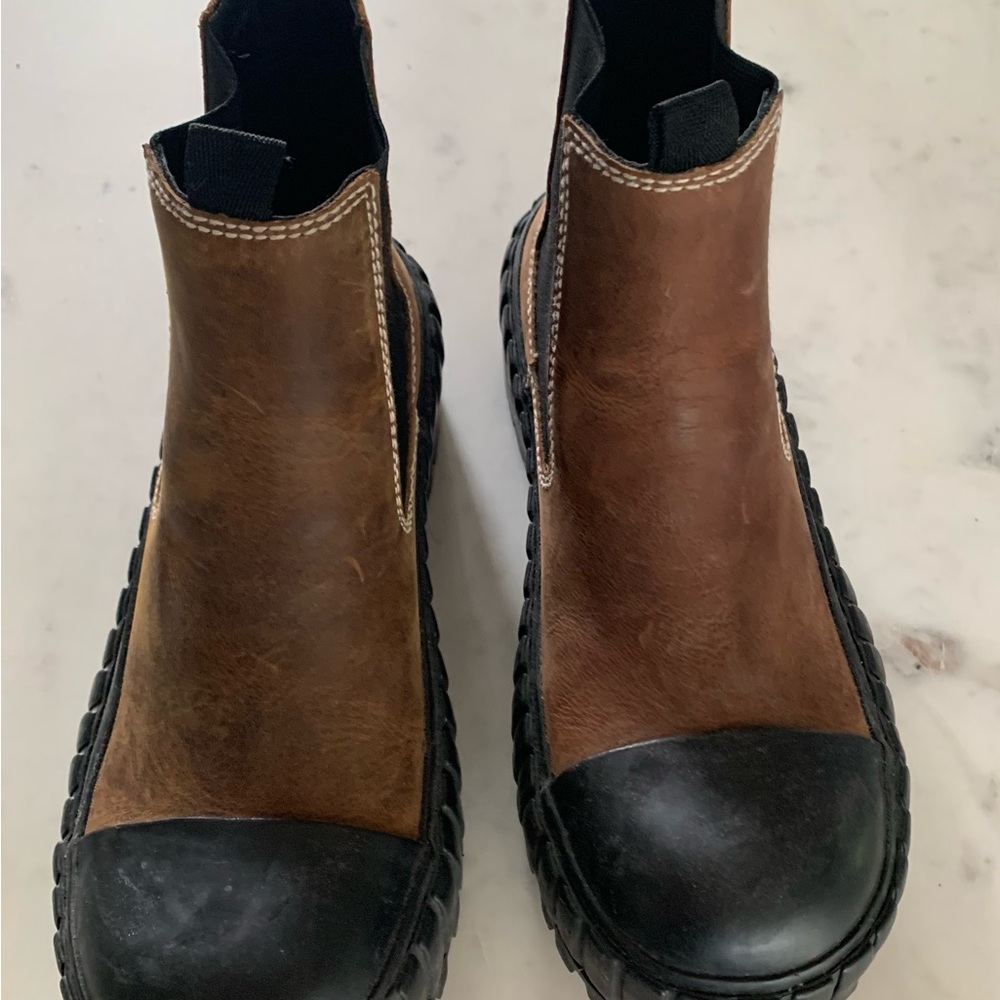 MM6 Maison Margiela Women’s Suede Boots - size 38